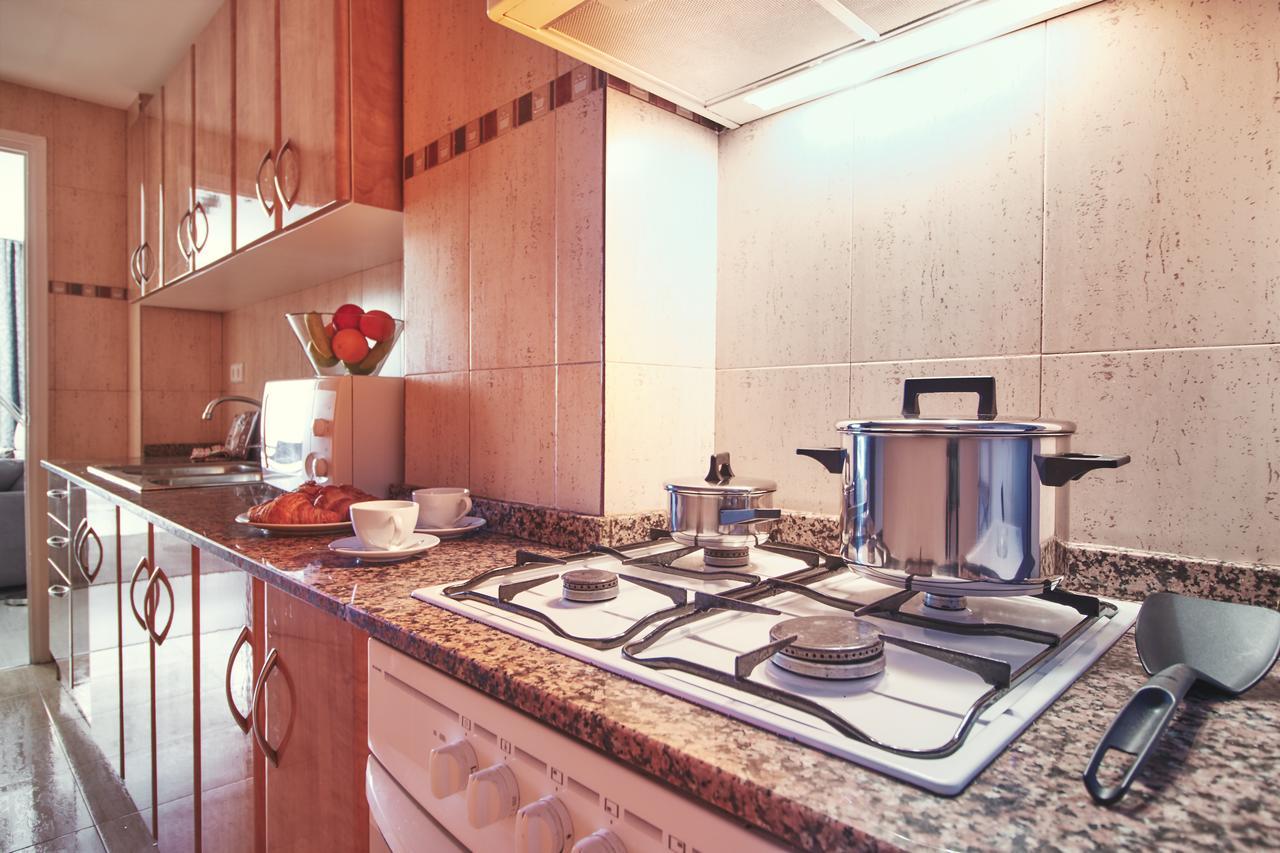 Alcam Lesseps Apartment บาร์เซโลนา ภายนอก รูปภาพ